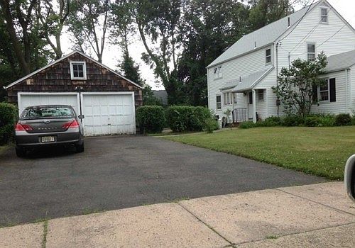 3rd image of 15 Willow St #1X