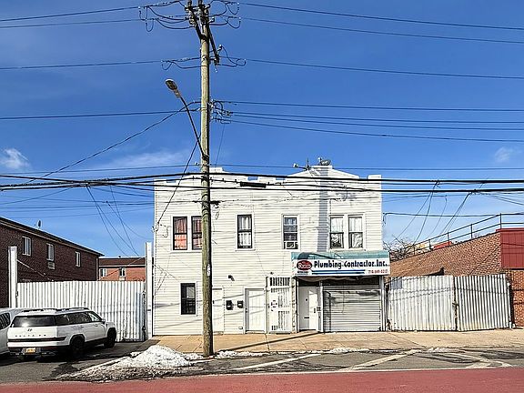 4th image of 10213 Glenwood Rd