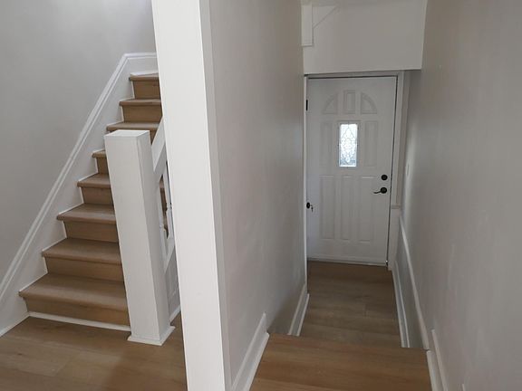 2nd image of 704 Glenwood Ave #1-7