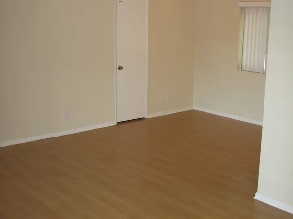 710 Genesee - E.E Separate Prop Tr., M&H Kramer Rev.Tr., 710 N Genesee Ave APT 10, Los Angeles, CA 90046