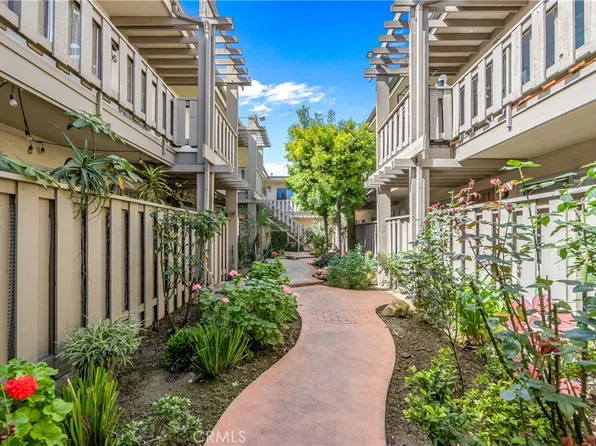 3245 Santa Fe Ave APT 149, Long Beach, CA 90810