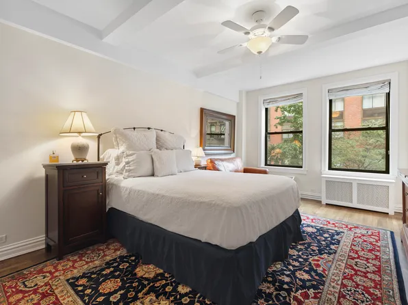 140 East 81st Street 4C image 6 of 7