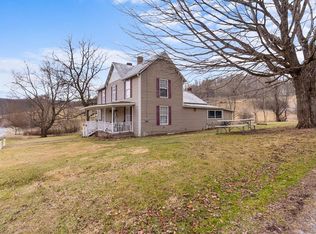 600 Crowe Hollow Rd, Atkins, VA 24311
