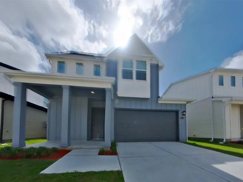 22605 Terazzo Dr