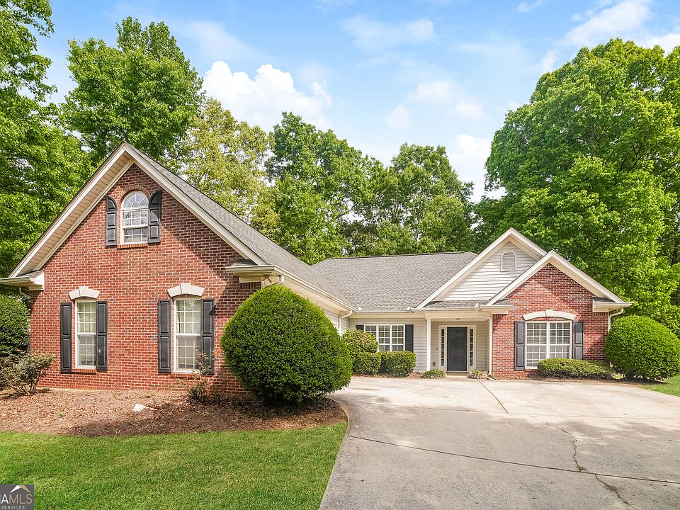 1st image of 165 Jasmine Way