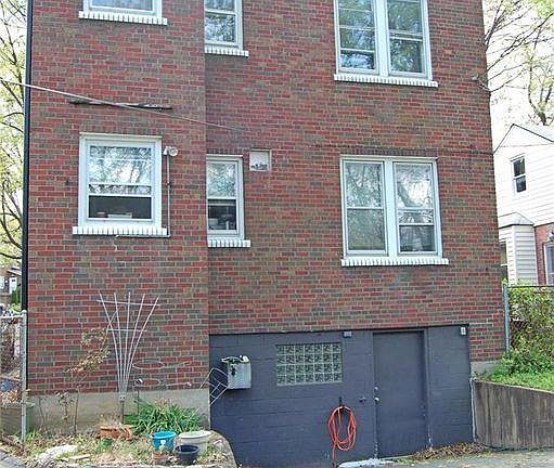 3rd image of 1216 Moorlands Drive # 2 Upper Floor