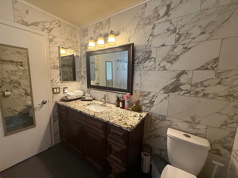2058 S Voyager Dr — Photo 18