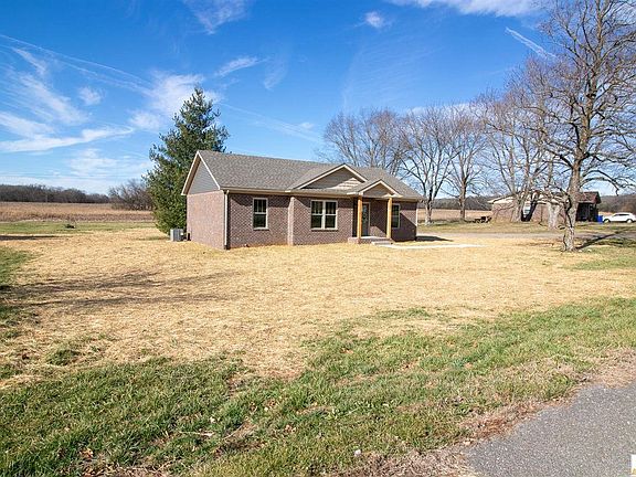 2nd image of 285 Sandalwood Dr