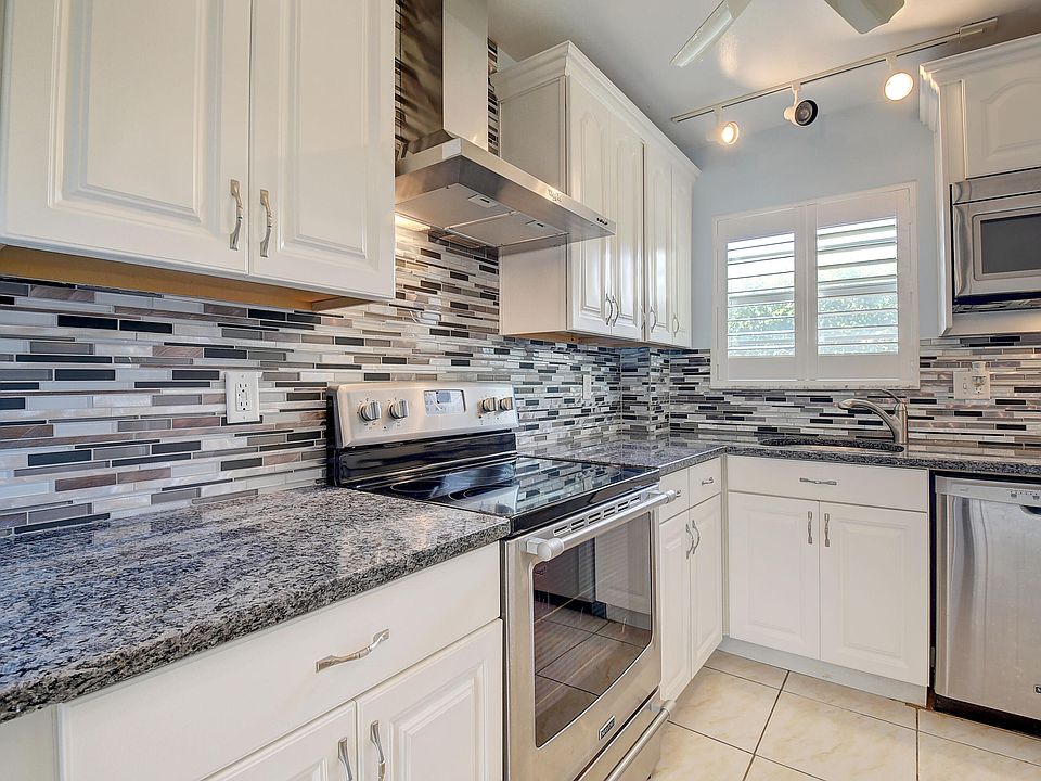 646 Snug Harbor Dr Boynton Beach, FL Zillow