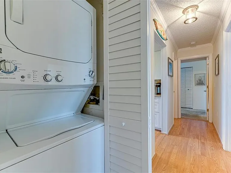 923 Sandpiper Cir #923 — Photo 14