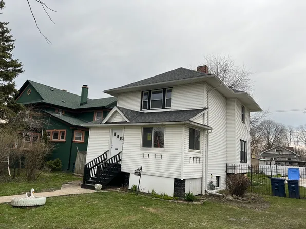 1409 S 8th Ave, Maywood, IL 60153