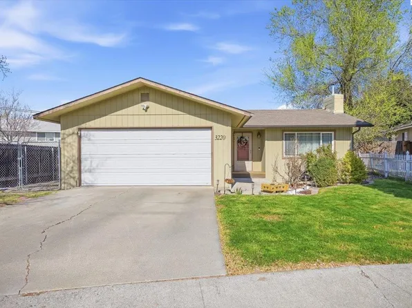 3220 W 3rd Ave, Kennewick, WA 99336