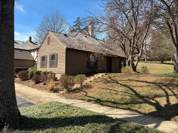 716 Exton Ct #716, Charlottesville, VA 22901