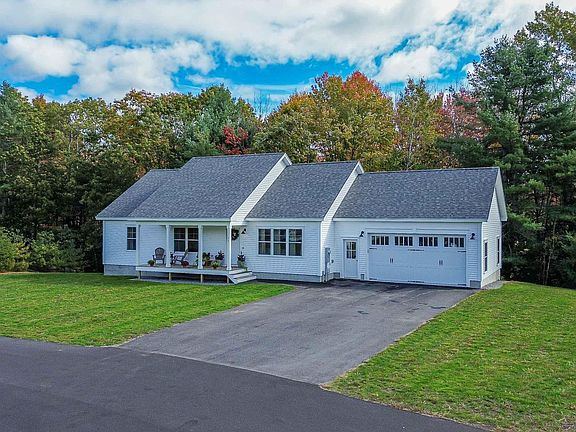 2nd image of 26 Alden Pines Drive #7