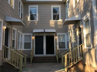 72 E 35th St, Savannah, GA 31401