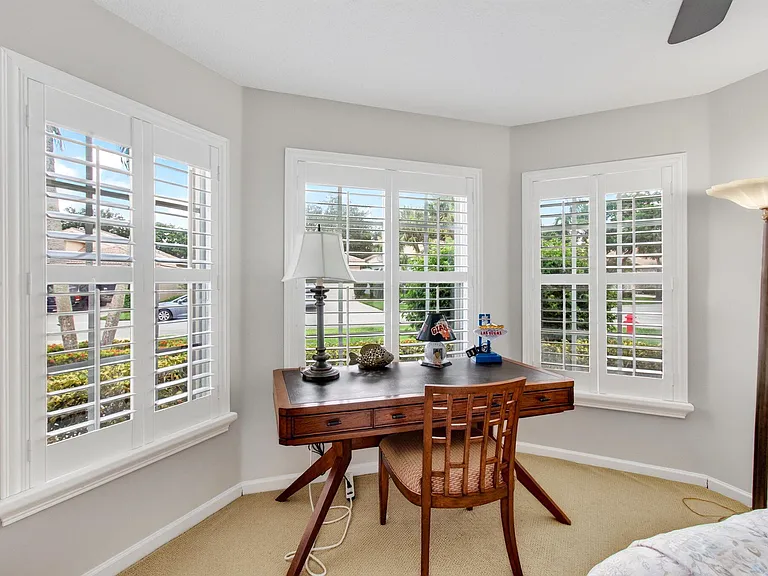 9895 Tallyrand Dr — Photo 17