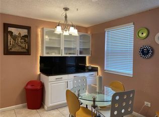 208 SW 2nd Ter #1, Dania, FL 33004