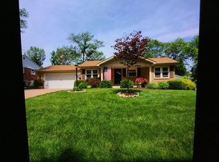 9101 Damson Dr, Saint Louis, MO 63123