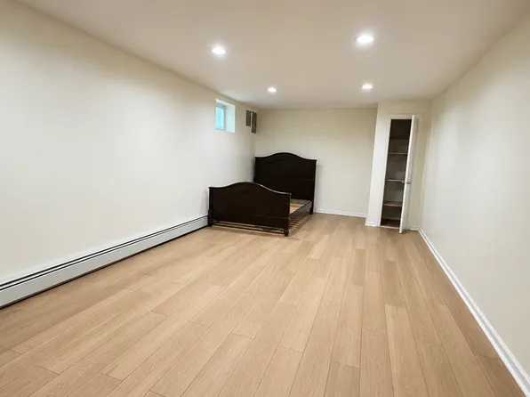 92 Alexander Ave #Basement, Staten Island, NY 10312