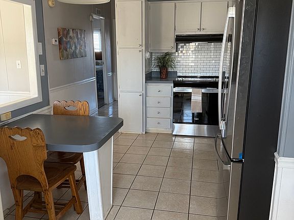 Kitchen - all new appliances