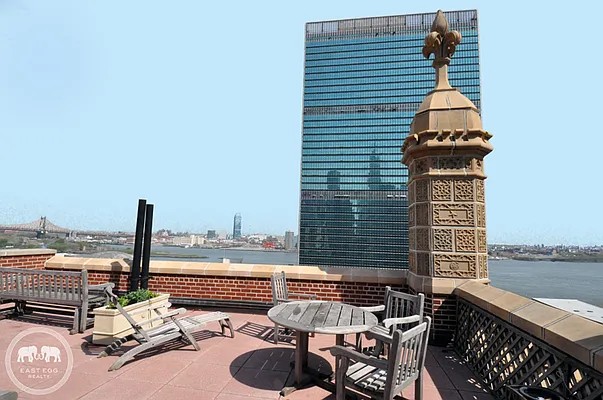 Sold by East Egg Realty | media 10