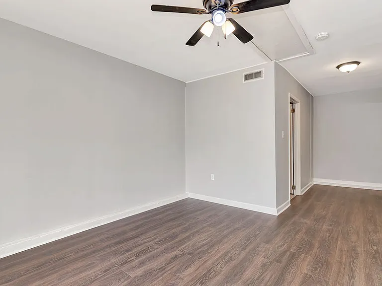 3232 Deshler Dr — Photo 22