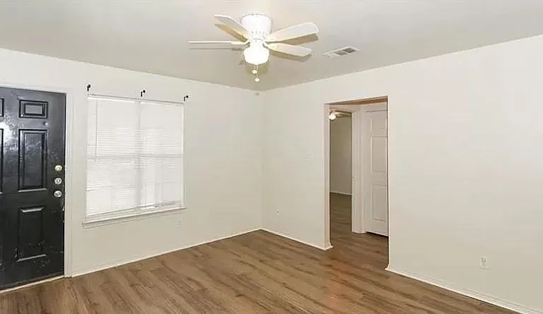 3309 Toledo Dr #D — Photo 8
