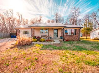163 SW Circle Rd, Scottsville, KY 42164