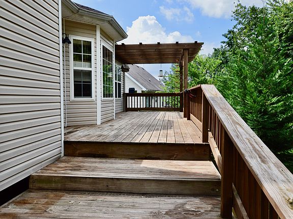 4th image of 2157 Loudenslager Dr