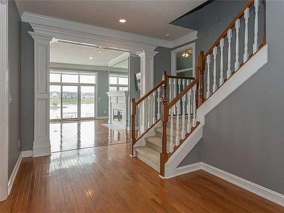 2nd image of 9053 Crystal Lake Dr