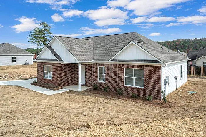 540 Woodland Cir — Photo 4
