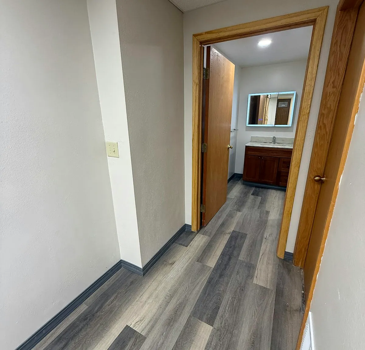 211 Bank Street, Unit 2 — Photo 3