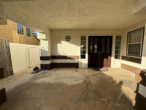 3rd image of 3321 Deaver Dr