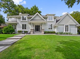 904 Lincoln St, Downers Grove, IL 60515