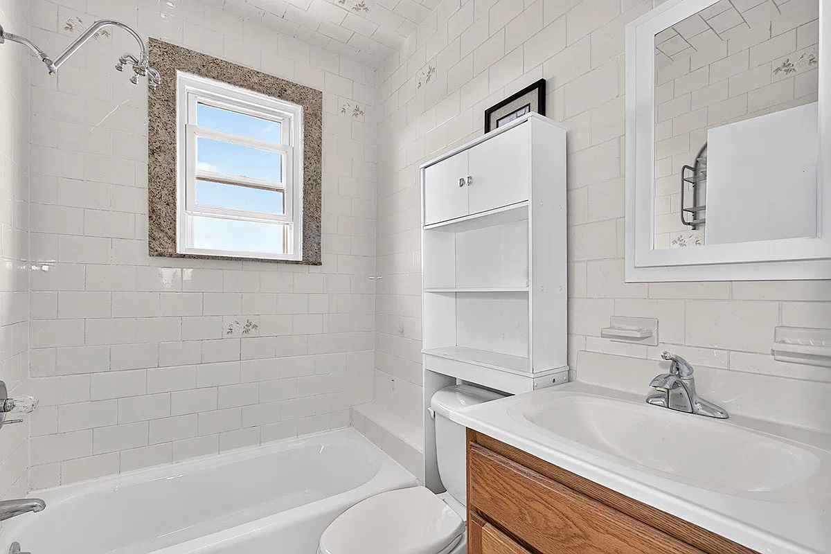2 bed, 840 sqft, $2,950 — Photo 3