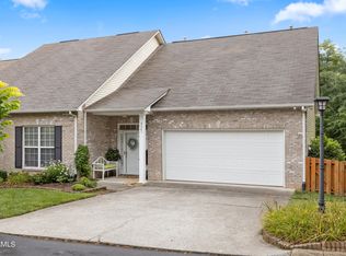 9905 Bellflower Way, Knoxville, TN 37932