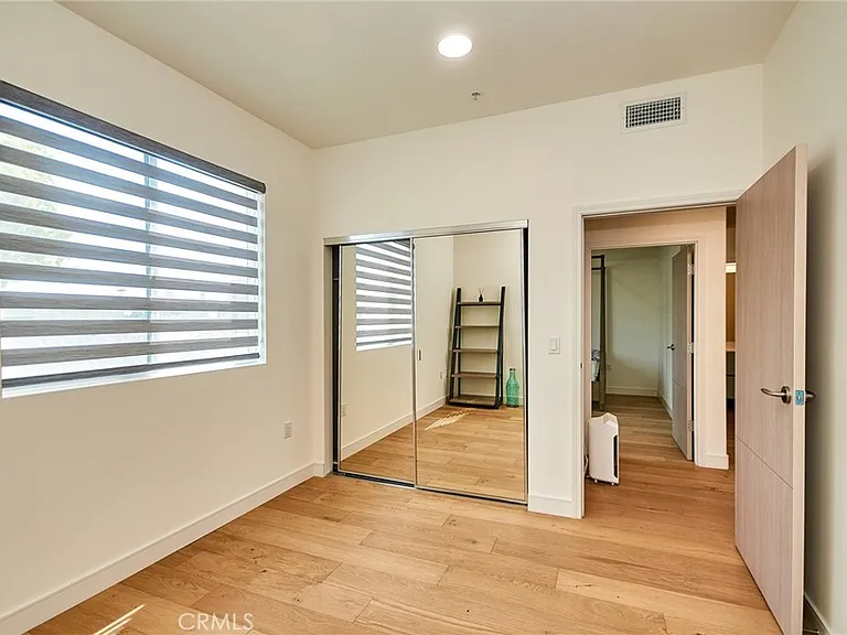 820 S Wilton #304 — Photo 28