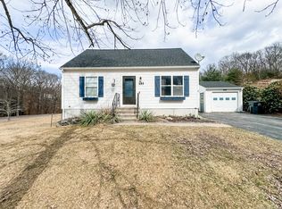 155 Cottonwood Ln, Uncasville, CT 06382