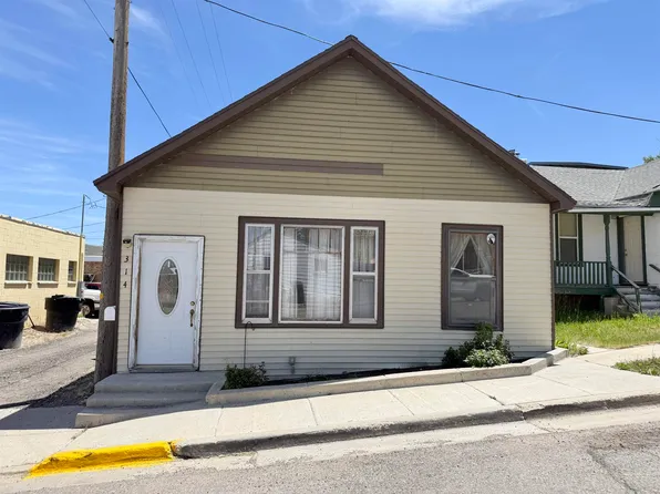 314 Topaz St, Kemmerer, WY 83101