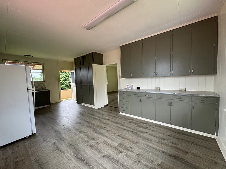 100 Laukona St #A — Photo 8
