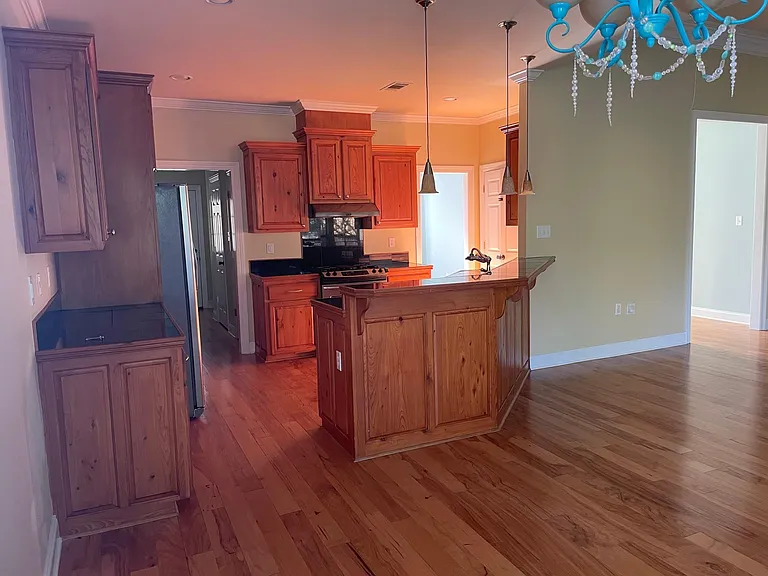 13078 Oak Knoll Dr — Photo 25
