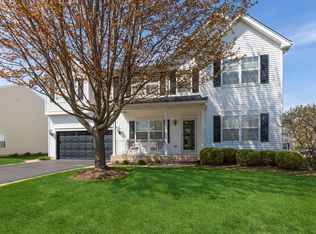 1157 Autumn Dr, Crystal Lake, IL 60014