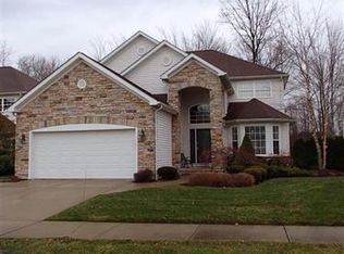 341 Burwick Rd, Highland Heights, OH 44143