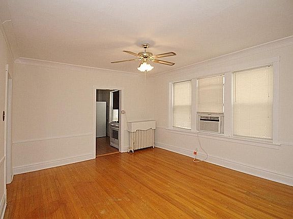5th image of 629 Harlem Ave #1
