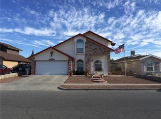 11968 Castle Woods Dr, El Paso, TX 79936