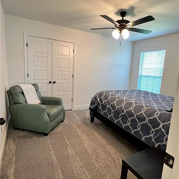 396 Hall Ave — Photo 10