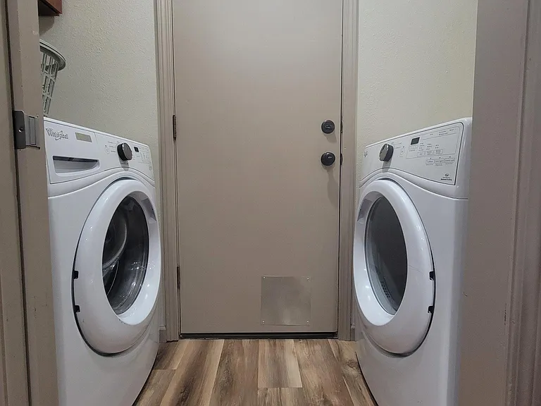 2121 Avenida De Las Alturas — Photo 25