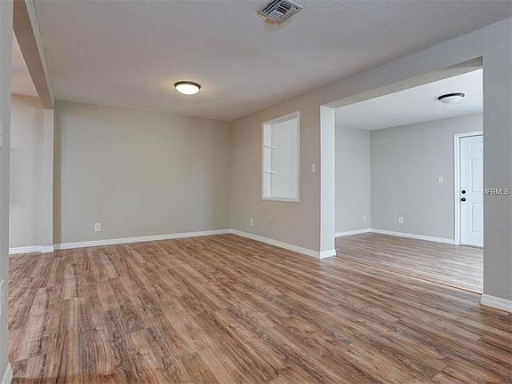 5th image of 1312 E Tomlin St