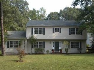 8966 Bellefonte Rd, Henrico, VA 23229