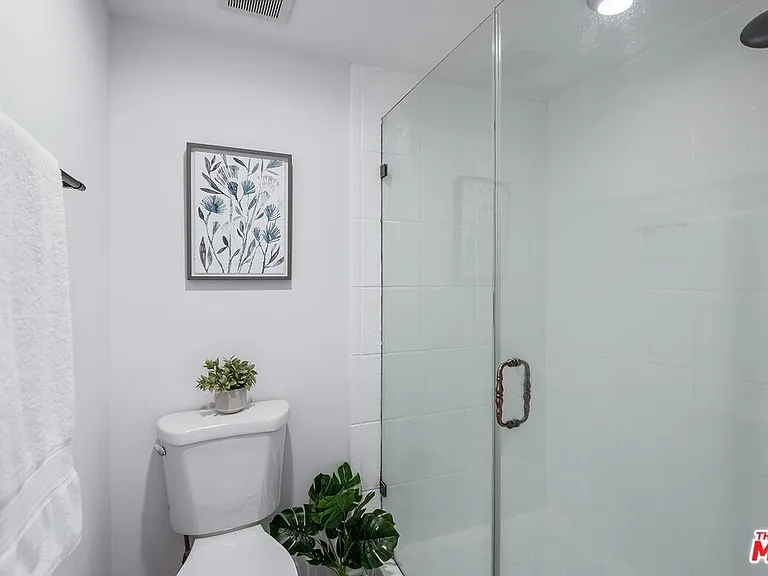 4742 La Villa Marina #H — Photo 22